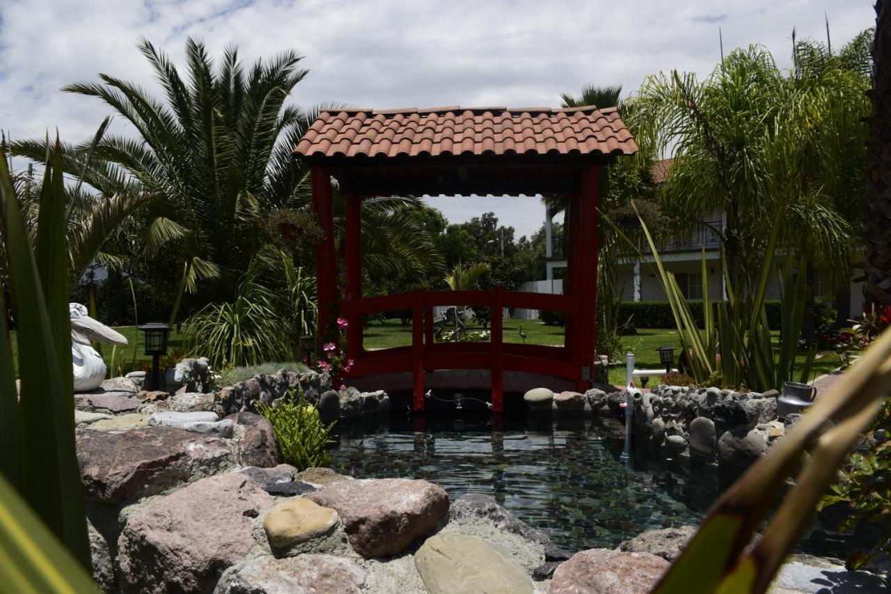 Hotel Palmas Teotihuacan San Juan Teotihuacán エクステリア 写真